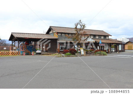 廃駅の駅舎 長野電鉄 旧松代駅 廃駅の駅舎 長野電鉄 旧松代駅 108944855