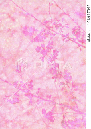桃花色の和紙に写した、桜の花シルエットアート 108947345