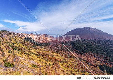浅間山の紅葉 浅間山の紅葉 108949988