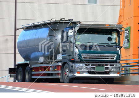 粉粒体運搬車　イメージ 108951219