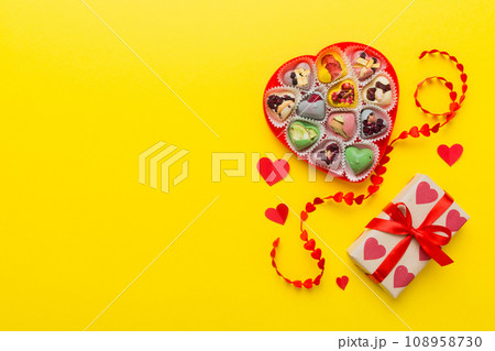 Valentine day composition 108958730