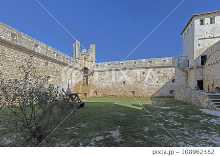 View inside the historic castle of the Istrian village of Svetvincenat View inside the historic castle of the Istrian village of Svetvincenat 108962382