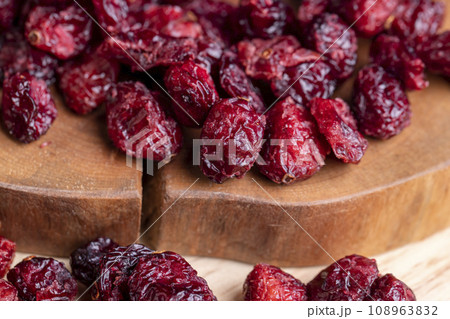 Dried red cranberries with sugar syrup 108963832