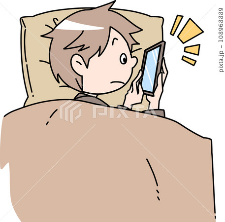 布団の中でスマホを触る男性 布団の中でスマホを触る男性 108968889