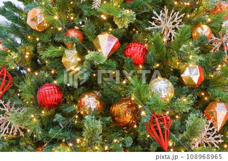 This is a beautifully decorated Christmas holiday decoration. This is a beautifully decorated Christmas holiday decoration. 108968965