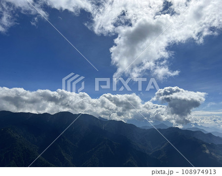 雲景画 雲景 クラウドスケイプ 108974913