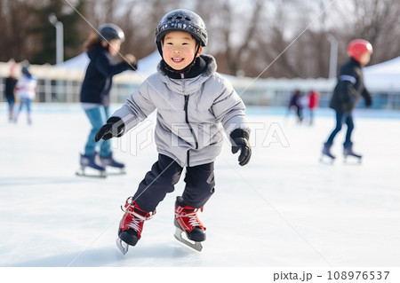 アイススケートを楽しむ子供 AI生成画像 AI画像 アイススケートを楽しむ子供 AI生成画像 AI画像 108976537
