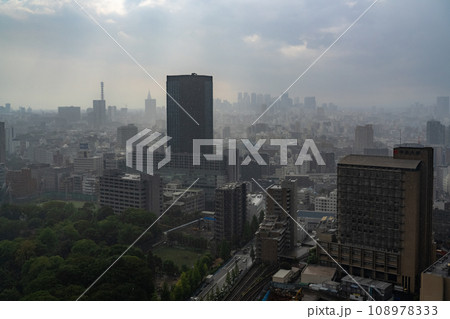 《東京都》東京ゲリラ豪雨・気候変動ネガティブイメージ 《東京都》東京ゲリラ豪雨・気候変動ネガティブイメージ 108978333