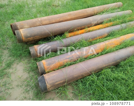 A picture of steel pipes with selective focus 108978771