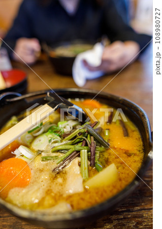 熱々で美味しい山梨のほうとう 熱々で美味しい山梨のほうとう 108980727
