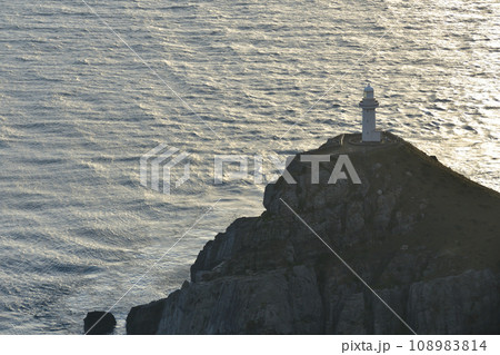 長崎県五島市大瀬崎灯台展望台からの眺め(2022年) 長崎県五島市大瀬崎灯台展望台からの眺め(2022年) 108983814