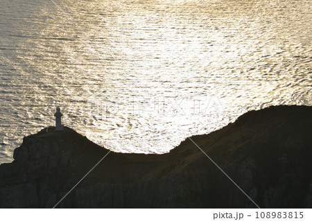 長崎県五島市大瀬崎灯台展望台からの眺め(2022年) 長崎県五島市大瀬崎灯台展望台からの眺め(2022年) 108983815