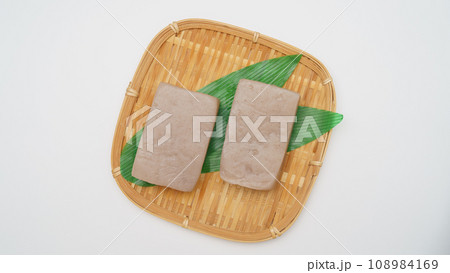 こんにゃく 108984169