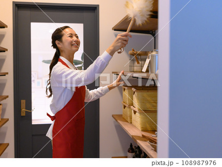Image photo Image photo 108987976