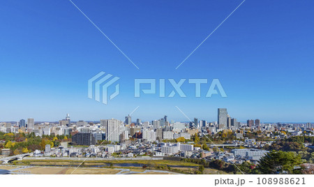 青葉城祉より紅葉の仙台市全景 青葉城祉より紅葉の仙台市全景 108988621