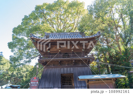 五十二番太山寺の桜鐘（愛媛県松山市） 108992161