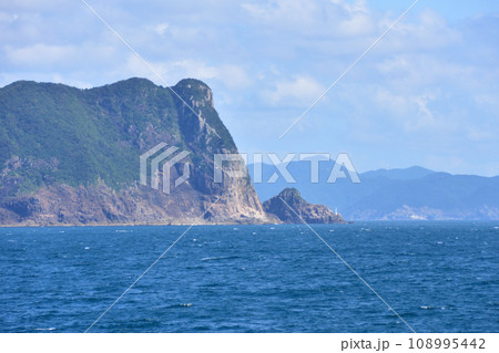 長崎県長崎港から五島市福江港への船旅 108995442