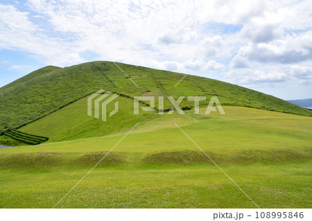 長崎県五島市鬼岳の風景(2022年) 長崎県五島市鬼岳の風景(2022年) 108995846