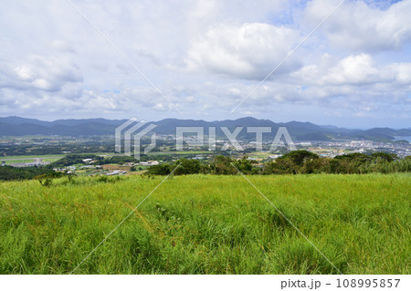 長崎県五島市鬼岳の風景(2022年) 108995857