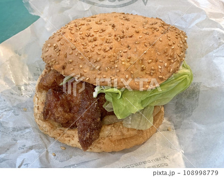 チャイニーズチキンバーガー 全国ご当地バーガー日本一 チャイニーズチキンバーガー 全国ご当地バーガー日本一 108998779