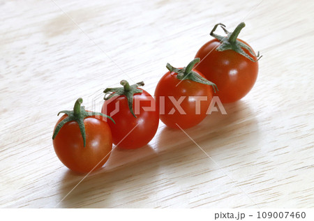 ミニトマト 109007460