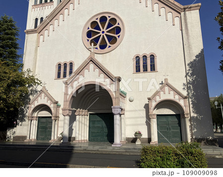 カトリック碑文谷教会(サレジオ教会) カトリック碑文谷教会(サレジオ教会) 109009098