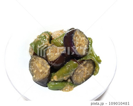 おいしい茄子とピーマンの甘辛味噌炒め 109010481