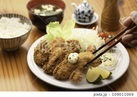 牡蠣フライ定食 牡蠣フライ定食 109011069