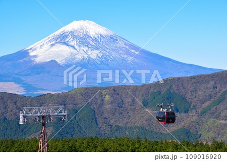 秋　箱根ロープウェイ　富士山 109016920