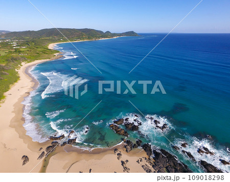 奄美大島　手広海岸　空撮 109018298