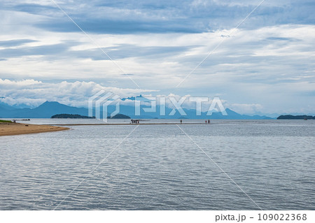 Beach in the colonial city of Paraty, Rio de Janeiro, Brazil. 109022368