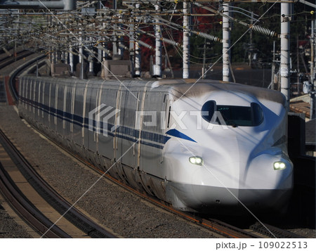 新幹線N700S　J30編成　大津市瀬田付近にて 109022513