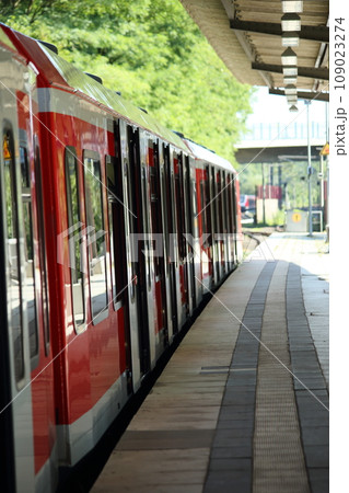 Regional S Bahn train heading towards Altona from the airport. Hamburg airport, Germany. . High quality photo 109023274