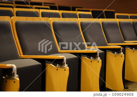 会議室 重役会議室 会議場 109024908