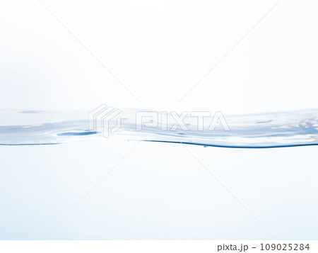 穏やかな水の流れ 穏やかな水の流れ 109025284