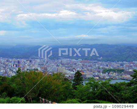 五台山より望む街並み(高知県高知市) 五台山より望む街並み(高知県高知市) 109029449