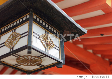 武蔵国一宮 氷川神社｜灯篭 109035011