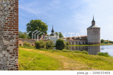 Kirilovo-Belozersky Monastery standing in a picturesque place on the shore of Lake Siverskoye Kirilovo-Belozersky Monastery standing in a picturesque place on the shore of Lake Siverskoye 109035469
