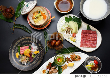 秋を感じる盛り付けがが華やかな懐石料理のコース 109035668