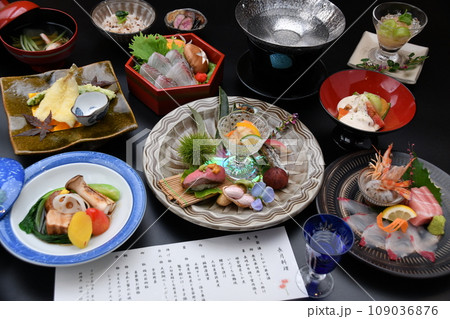 季節を感じる色彩や盛り付けがが華やかな懐石料理のコース 季節を感じる色彩や盛り付けがが華やかな懐石料理のコース 109036876