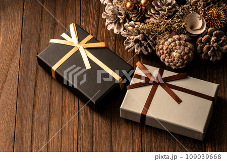 クリスマスプレゼント。クリスマスイメージ 109039668