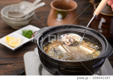 コラーゲンたっぷりの鍋料理 すっぽん鍋 コラーゲンたっぷりの鍋料理 すっぽん鍋 109042387