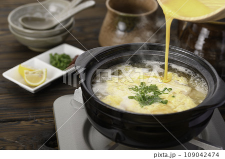 すっぽん雑炊　コラーゲンたっぷりの鍋料理 すっぽん鍋 109042474