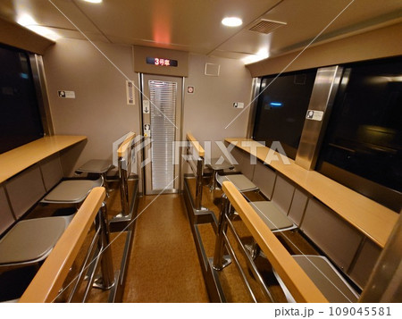 寝台特急サンライズ号 ミニラウンジ 寝台特急サンライズ号 ミニラウンジ 109045581