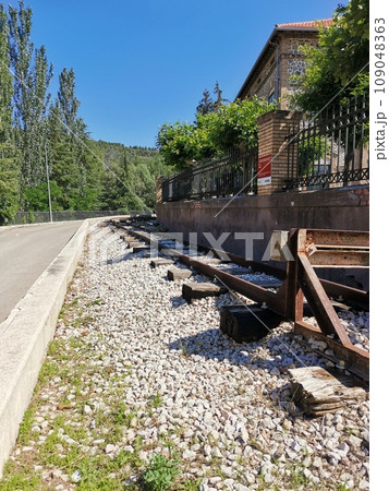 Train track of the Utrillas mining museum 109048363