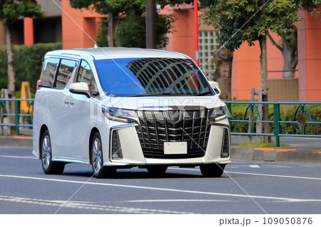 ミニバン　イメージ 109050876