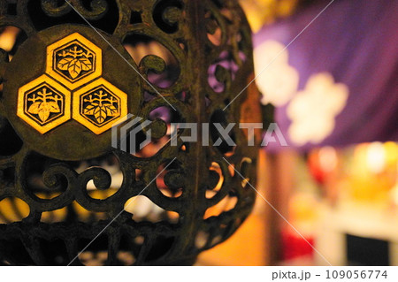 夜の櫛田神社(福岡市) 109056774
