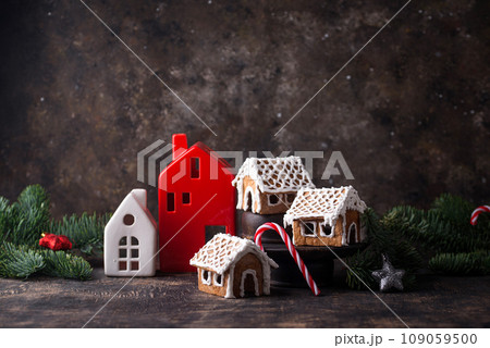 Christmas gingerbread house. Festive cookies. Christmas gingerbread house. Festive cookies. 109059500