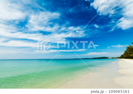 Sihanoukville beach with beautiful sky cloudscape, Cambodia Sihanoukville beach with beautiful sky cloudscape, Cambodia 109065161