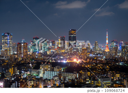 東京夜景 摩天楼ビル群　Sep.2023 109068724